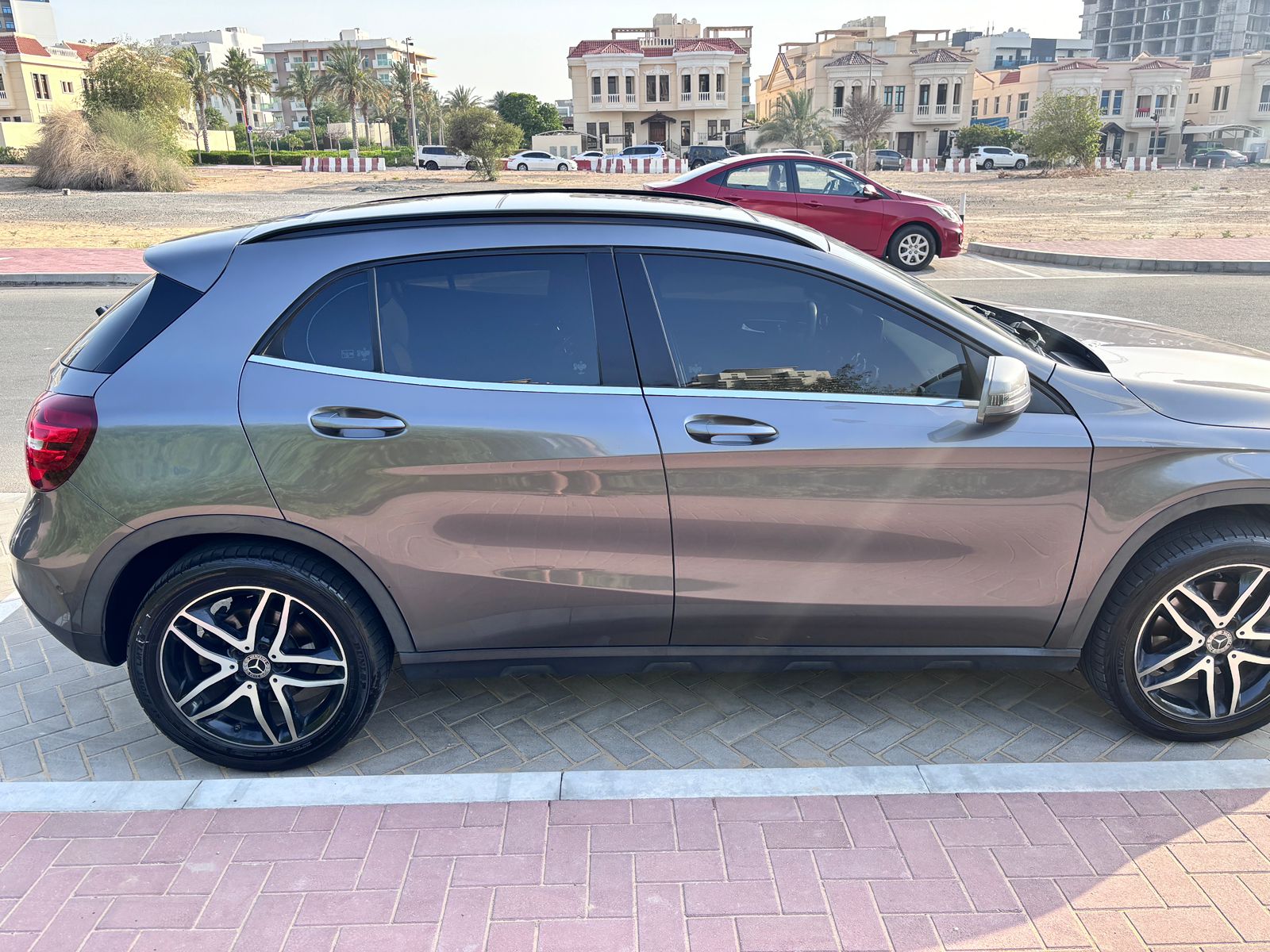 Gray Mercedes Benz GLK 250 2018